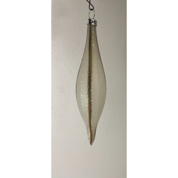 Set of 4 Clear Acrylic Christmas Ornaments Angel Finial Bulb Vintage 1989 - Picture 8 of 13